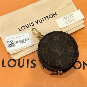 Louis Vuitton Round Zipped Coin Purse